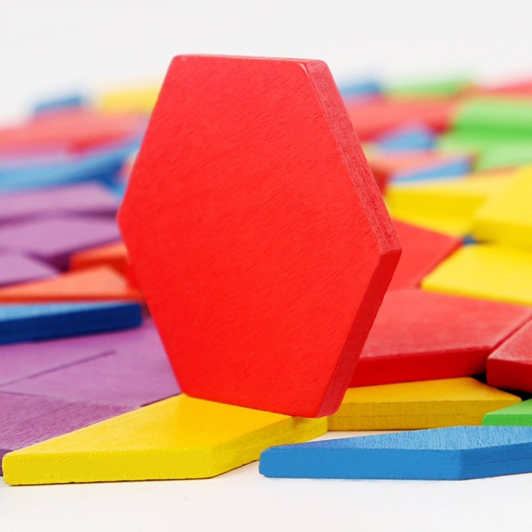 155-Piece Wooden Pattern Blocks Set