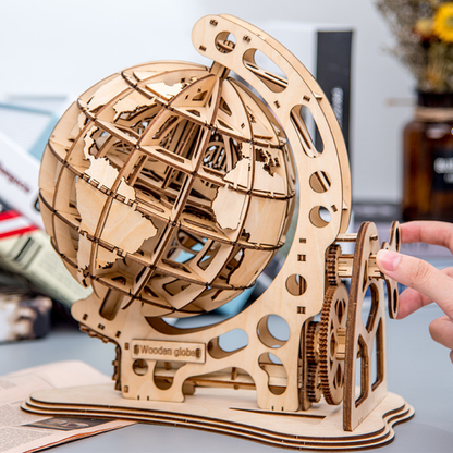 3D Mechanical Drive Model – Wooden Globe
